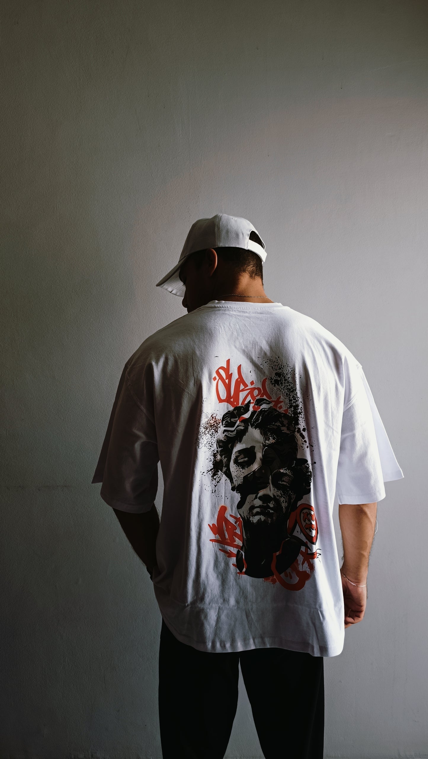 Nuvair Oversized The conqueror – White | Unisex